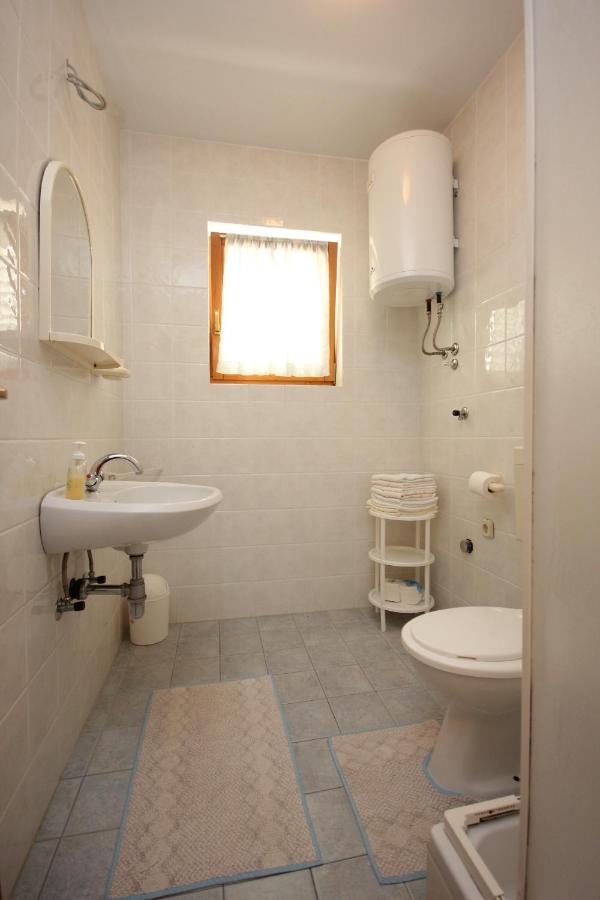 Apartment Vis 2470C Luaran gambar