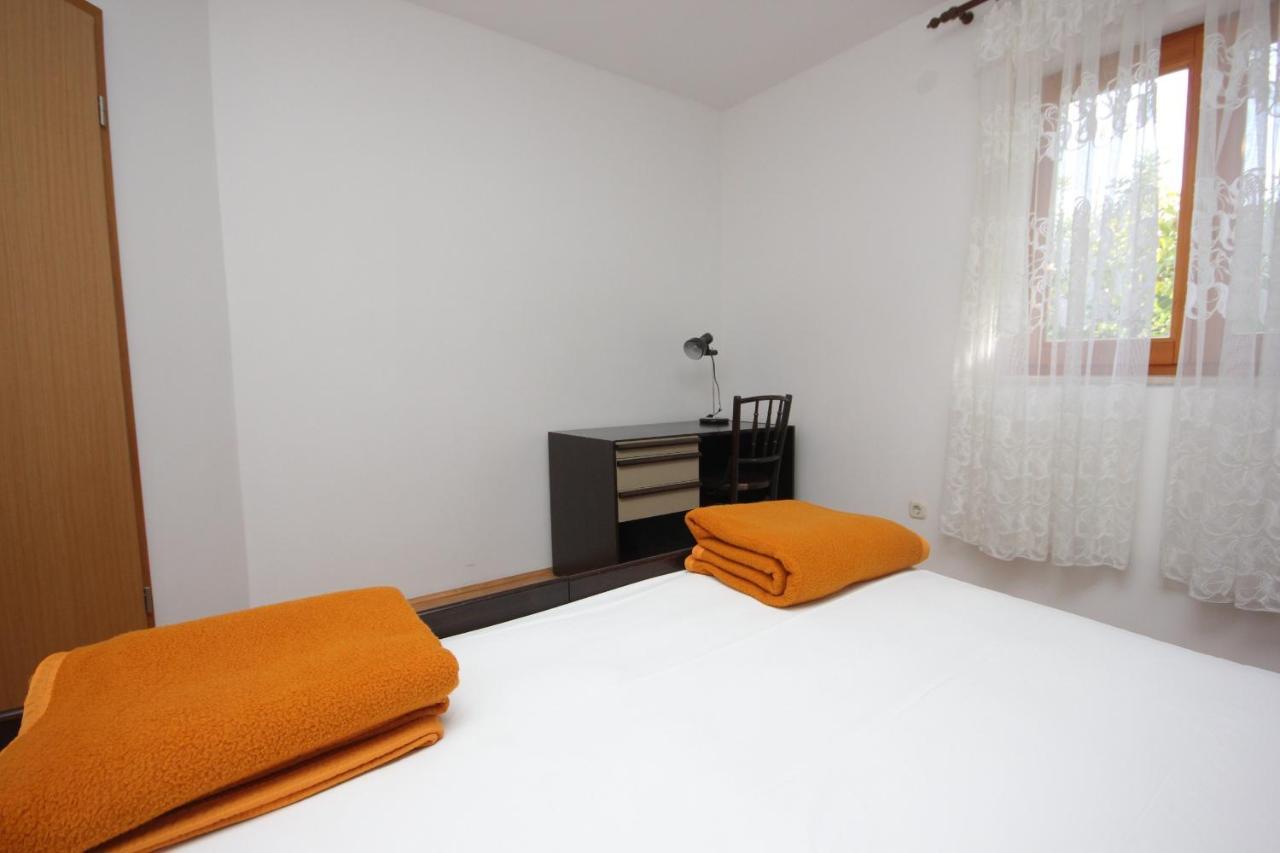 Apartment Vis 2470C Luaran gambar