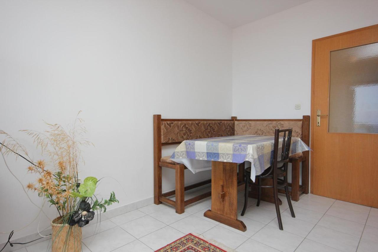 Apartment Vis 2470C Luaran gambar